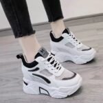 New Shoes for Women's - Image 8