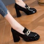 New Shoes for Women's - Image 4
