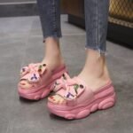 New Shoes for Women's
